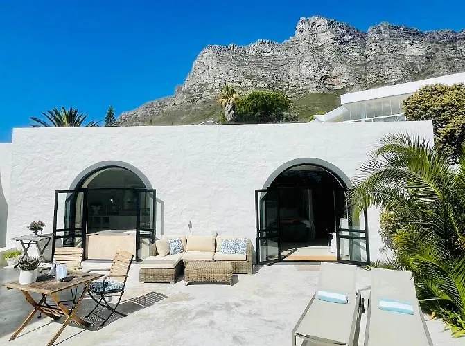 Four Uitsig Camps Bay
